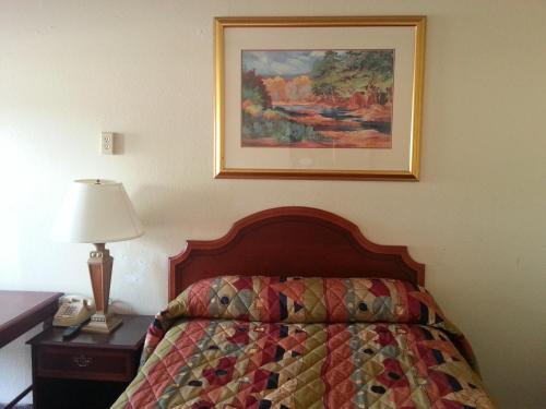 Downtowner Motel