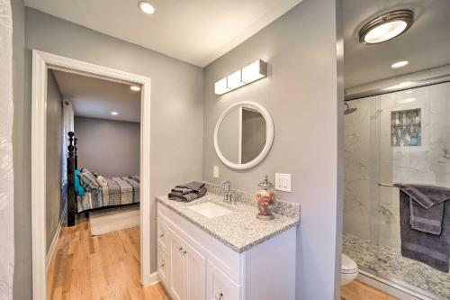 Charming Asheville Home 7 Miles To Downtown!