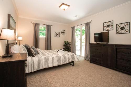 Mills Gap Lodge