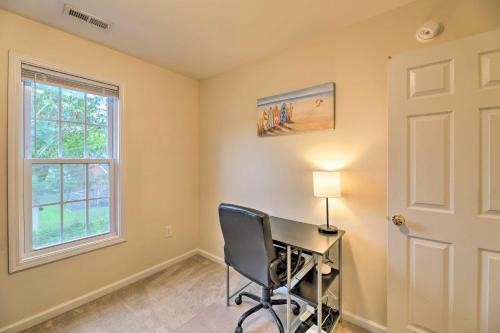 Havelock Townhome With Patio About 8 Miles To River