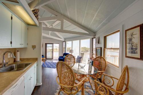 Ozzie's Island Hideaway