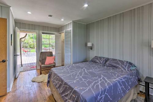 Dog-friendly Home With Yard 1 Mi To Downtown!