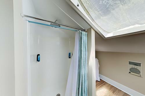 North Whitted Escape