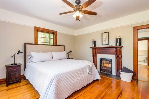 Spring Creek Farmhouse