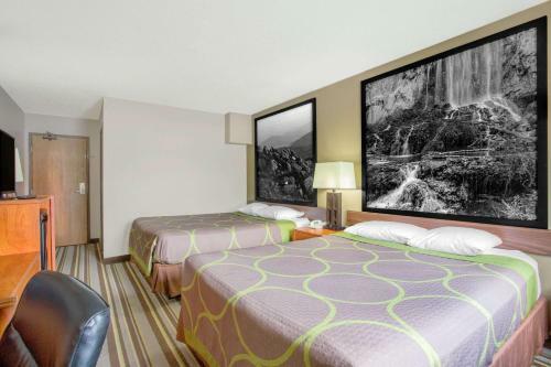 Hotel Super 8 Abingdon