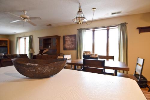 Timber Inn Motel