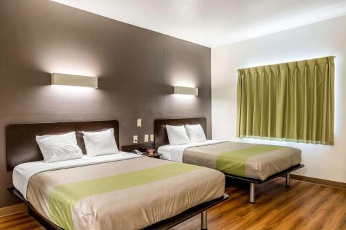 Hotel Studio 6 Kenedy