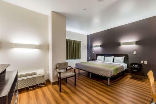 Hotel Studio 6 Kenedy