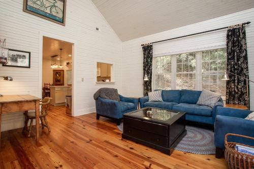 Jarrett Creek Cottage