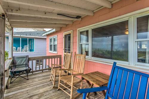 Rustic Beachfront Cottage With Deck And Boardwalk