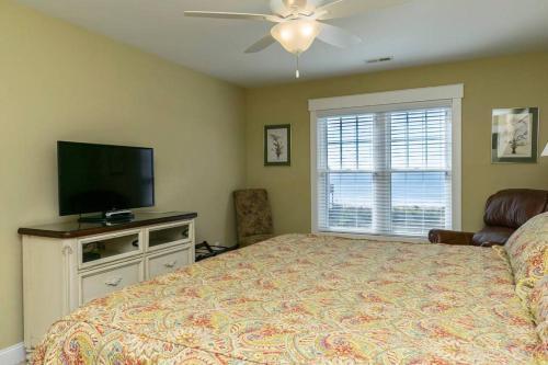 Beautiful Ocean View Property That Will Accommodate Large Groups