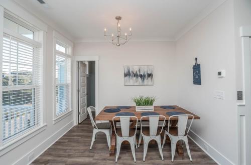 Enjoy The Coastal Breeze In This Pet Friendly Home