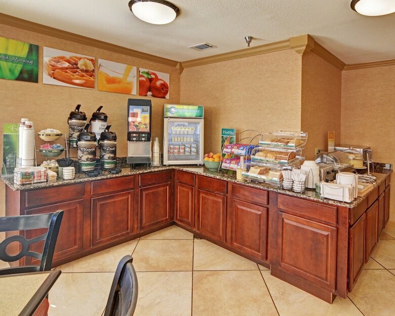 Hotel Quality Inn Marshall