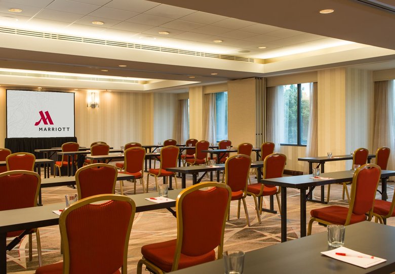 Hotel Washington Dulles Marriott Suites