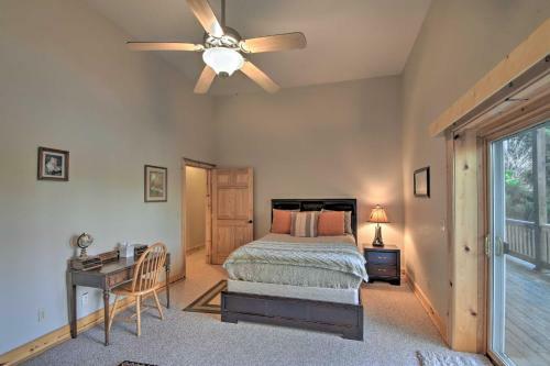 Spacious Lake Santeetlah Cottage With Lake Views!