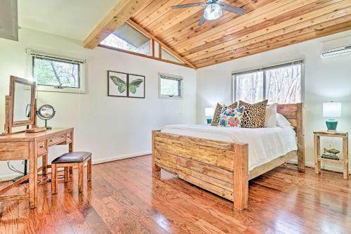 Rustic-chic Sapphire Home With Wraparound Decks