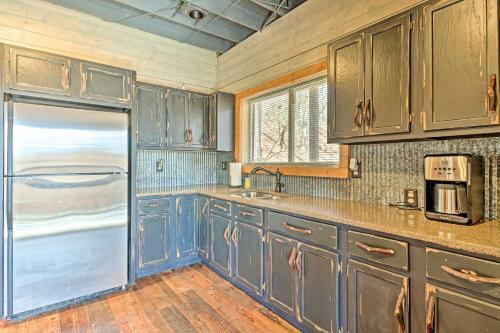 Rustic-chic Sapphire Home With Wraparound Decks