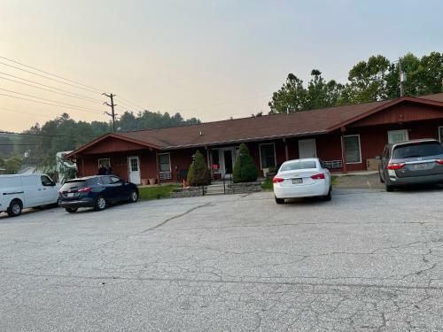 Hotel Pine Valley Motel