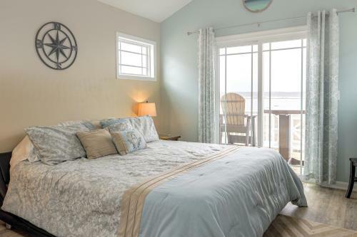 The Salty, Sandy, Happy House