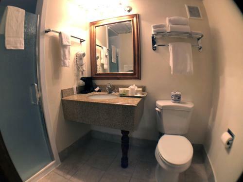 Hotel Bumbleberry Inn