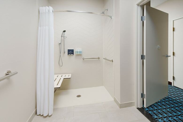 Hotel Fairfield Inn And Suites By Marriott Houston The Woodlands