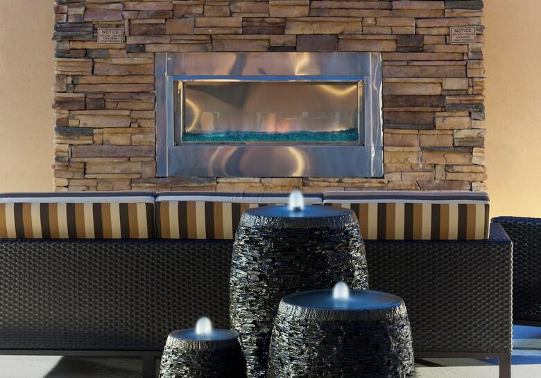 Hotel Courtyard By Marriott Houston North/shenandoah