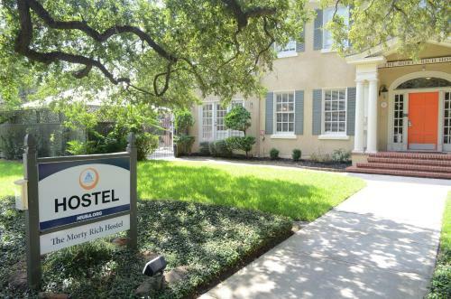 Hi - Houston The Morty Rich Hostel