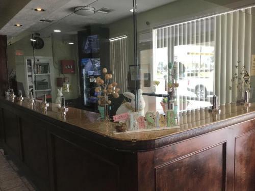 Hotel Houston Inn And Suites