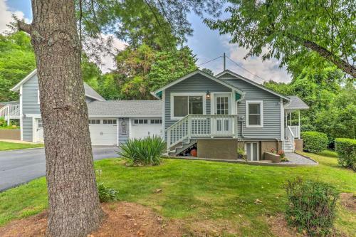 Idyllic Cottage In Dtwn Sylva Hike And Explore