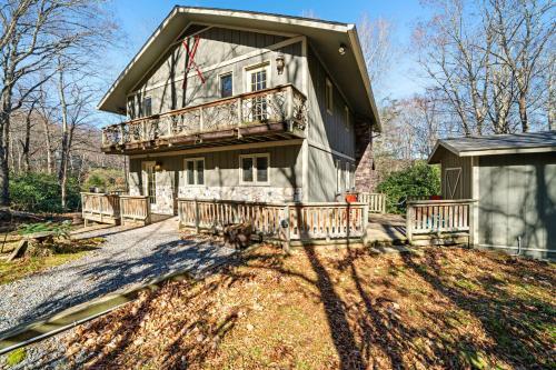 Icicles Ski Chalet