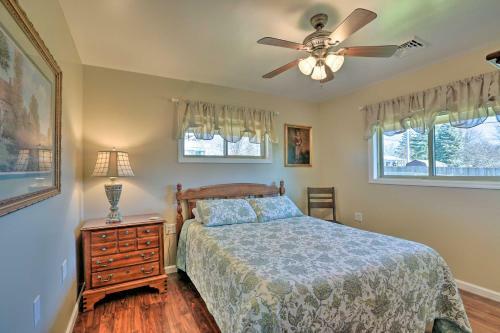 Dayton Home With Patio And Fire Pit About 6 Mi Dtwn!