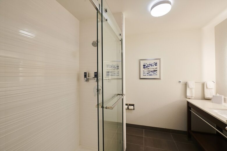 Hotel Four Points By Sheraton Cleveland-eastlake