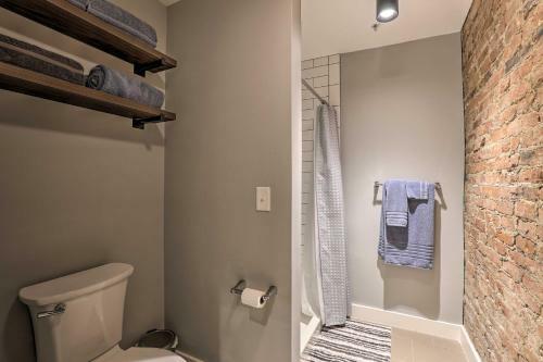 Apartamento Sleek Studio Near Dtwn Dining And Entertainment