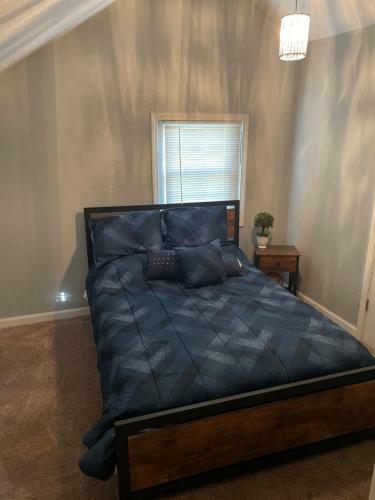 Ambient 2bdrm/1bth Stylish Home