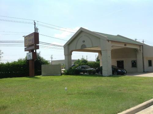 Motel Budget Host Hempstead Inn Brookhollow/energy Corridor