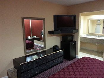 Southmore Motel