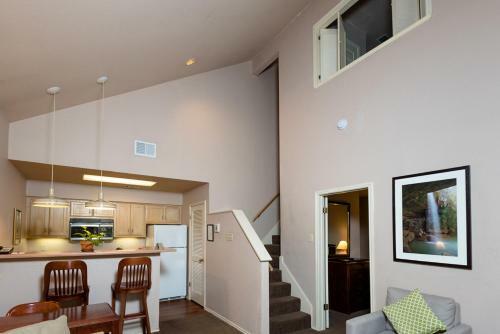 Hotel Habitat Suites