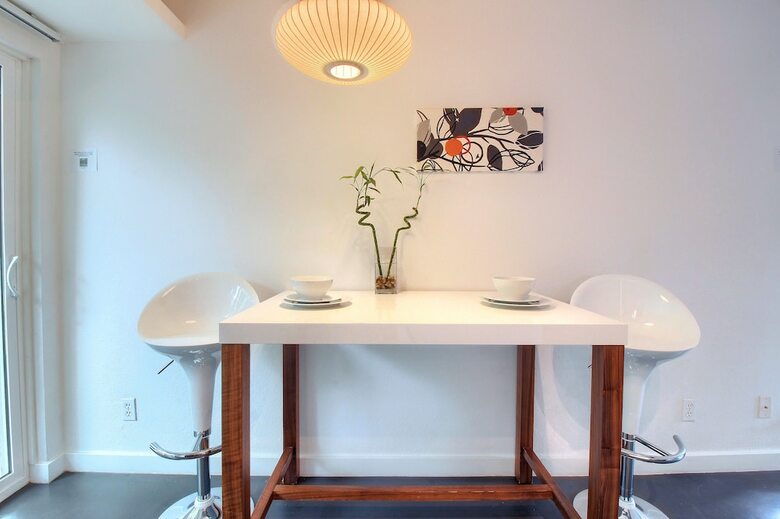 Travis Heights Modern I