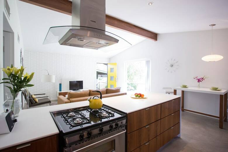 Travis Heights Modern I