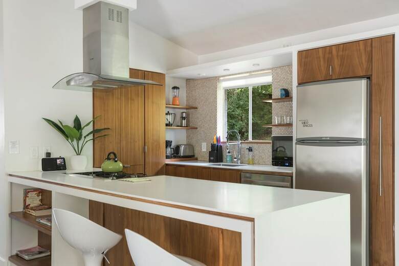 Travis Heights Modern I
