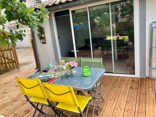Charmant Chalet Avec Une Grande Terrasse Au Pyla