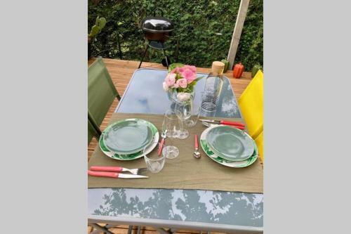 Charmant Chalet Avec Une Grande Terrasse Au Pyla