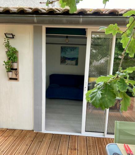 Charmant Chalet Avec Une Grande Terrasse Au Pyla