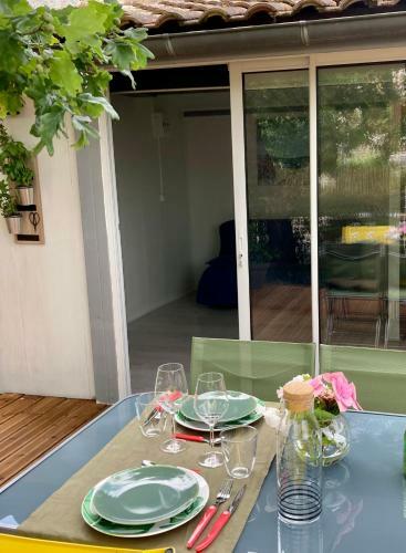 Charmant Chalet Avec Une Grande Terrasse Au Pyla