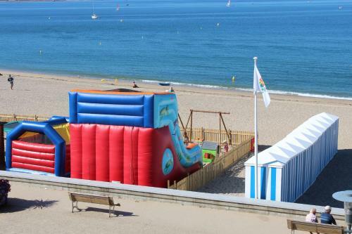 Apartamentos Beau Rivage