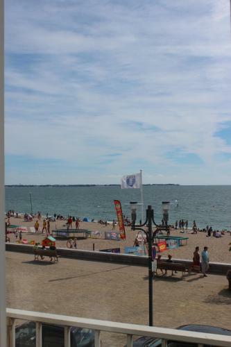 Apartamentos Beau Rivage