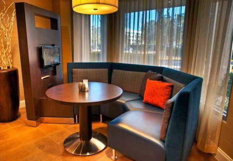 Hotel Courtyard Memphis East/lenox Corporate Park