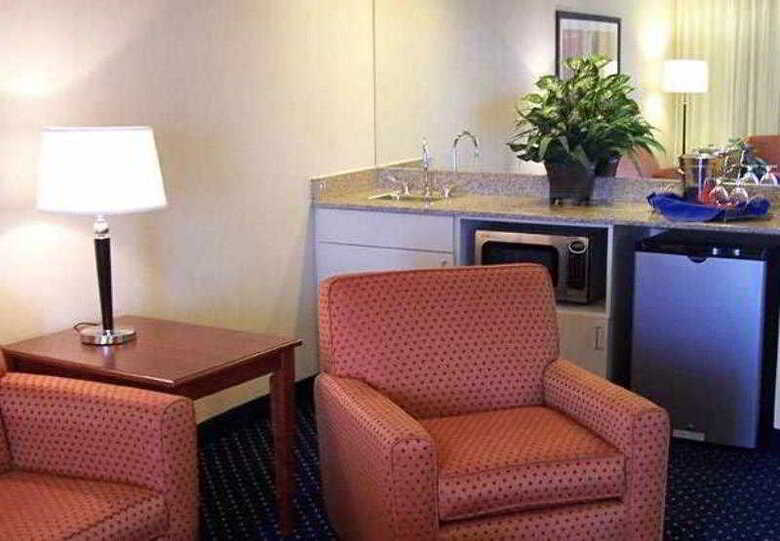 Hotel Courtyard Memphis East/lenox Corporate Park