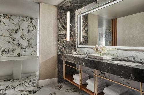 Four Seasons Hotel Austin
