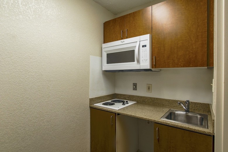 Hotel Crossland Economy Studios - Houston - West Oaks